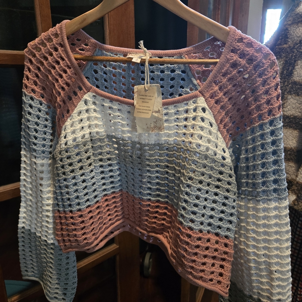Hollow knit sweater